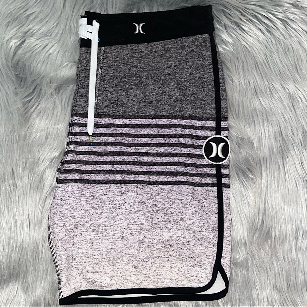 Hurley Swim Mens Phantom Board Shorts Grey Purple Stripe Size 34
